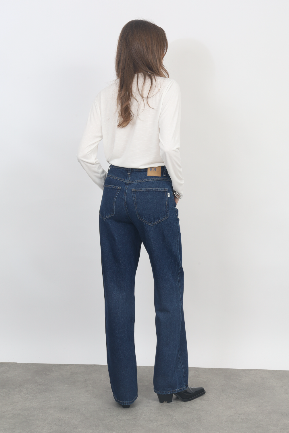 DENIM NO. 1829