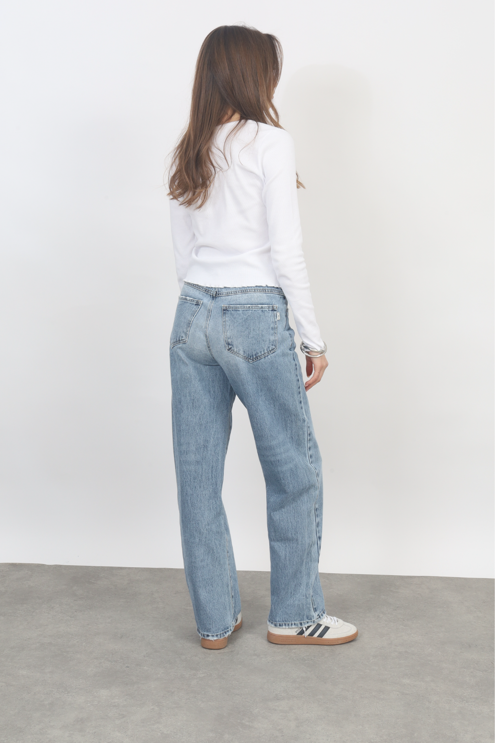 DENIM NO. 1832-1