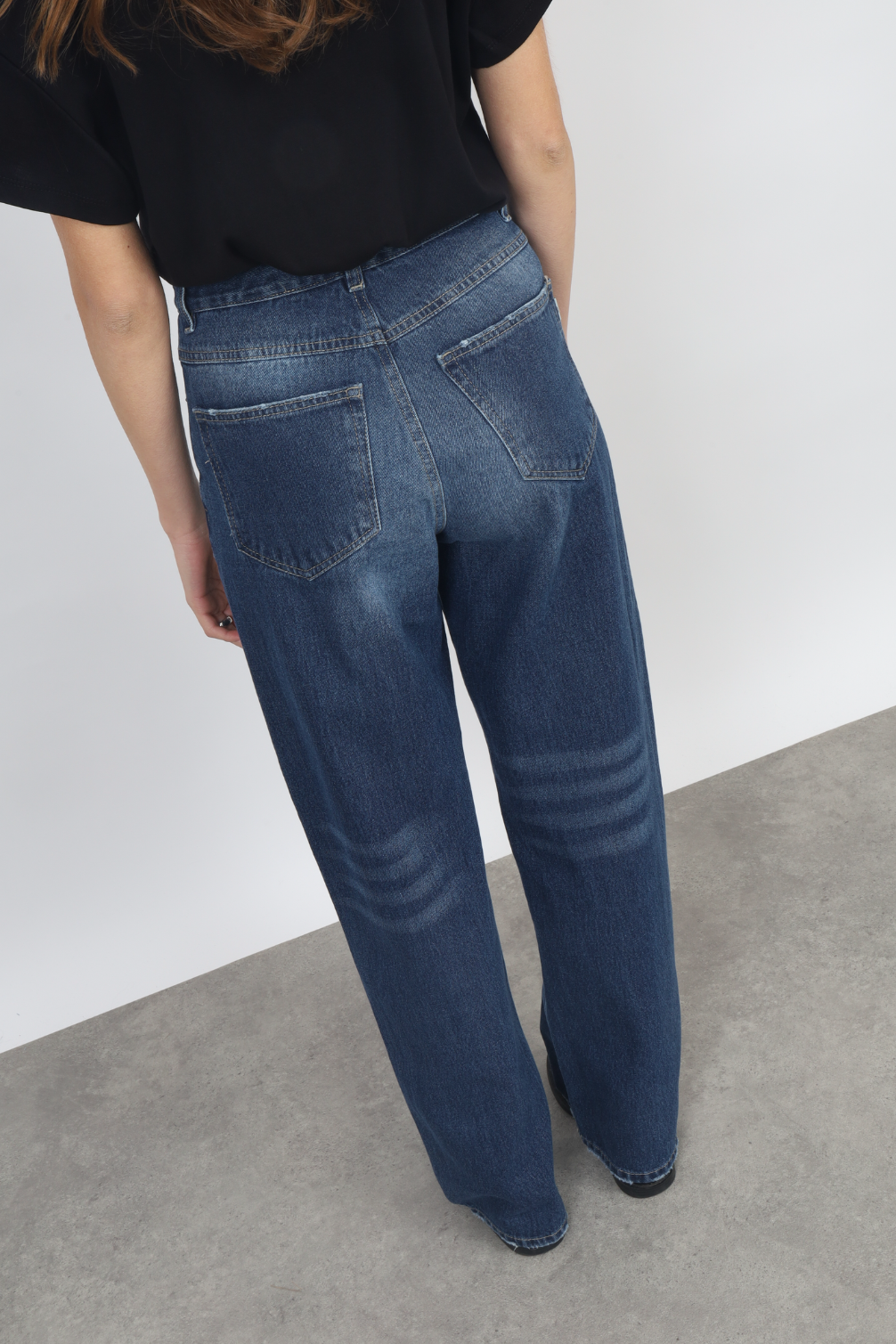 DENIM NO. 1832