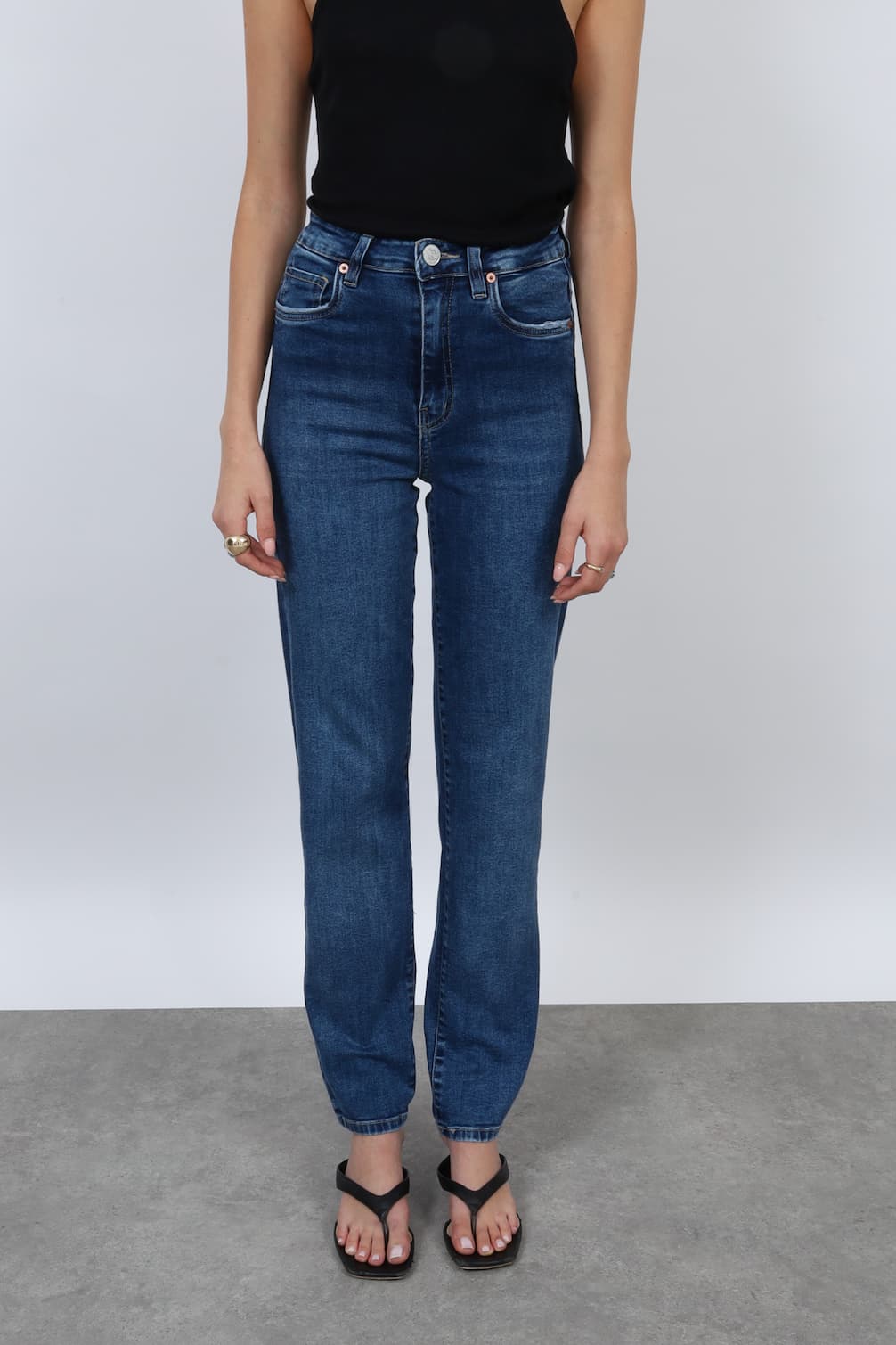 DENIM NO. 1827